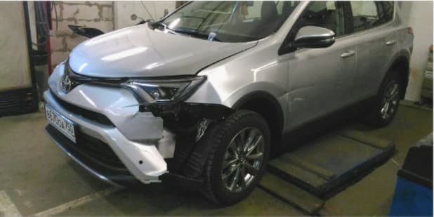 Фото поврежденного авто