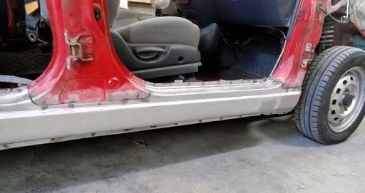 alt="фото заменить порог в автосервисе"